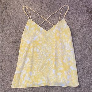 Criss/Cross back Yellow Summer Tank 🌼💛